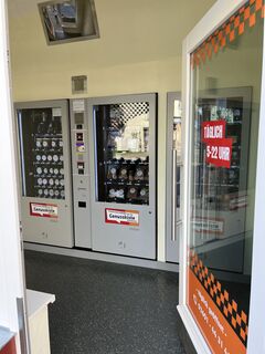 Gekühlte Verkaufsautomaten in Seebers Selbstbedienung